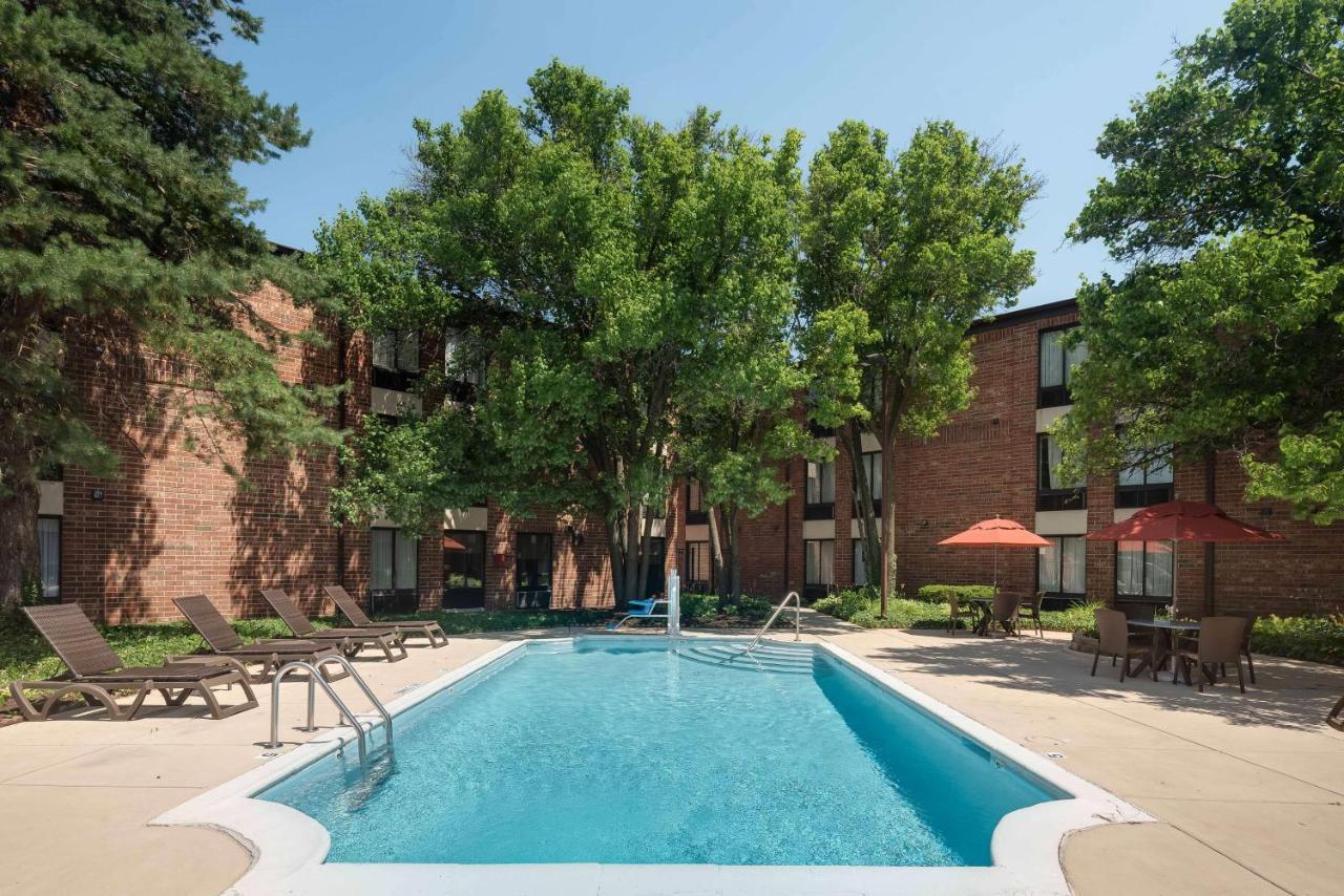 Best Western Chicago - Downers Grove Eksteriør bilde